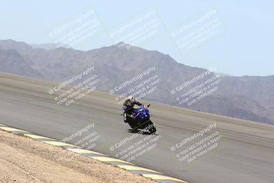 media/Apr-10-2022-SoCal Trackdays (Sun) [[f104b12566]]/Bowl (11am)/